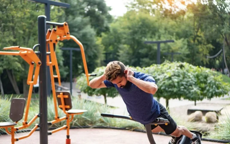 outdoor circuit workout for strength and endurance training