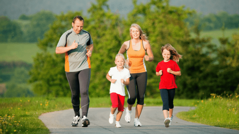 outdoor fitness activities for families in park