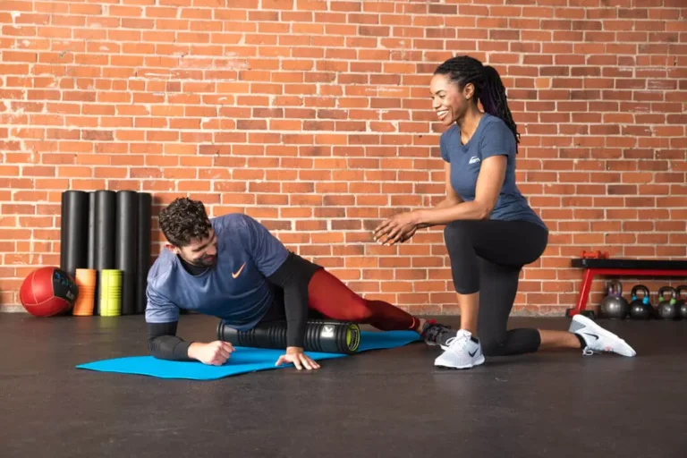 Foam Roller Leg